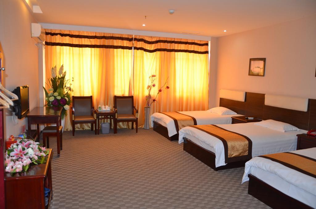 Danjiangkou Wudangshan Yinjie Holiday Hotel חדר תמונה
